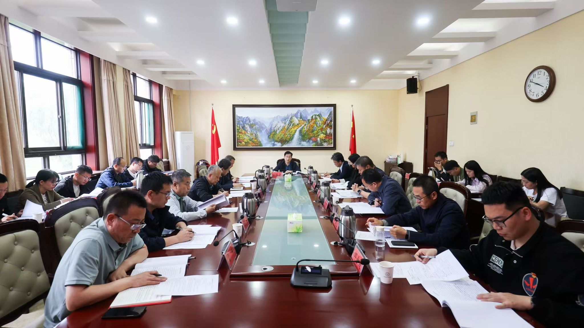 校党委理论学习中心组与我院党委理论学习中心组开展联组共学-太原科技大学-机械工程学院